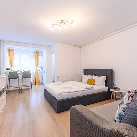 Jad - Family - Studios - Soarelui 8 Brašov Exteriér fotografie