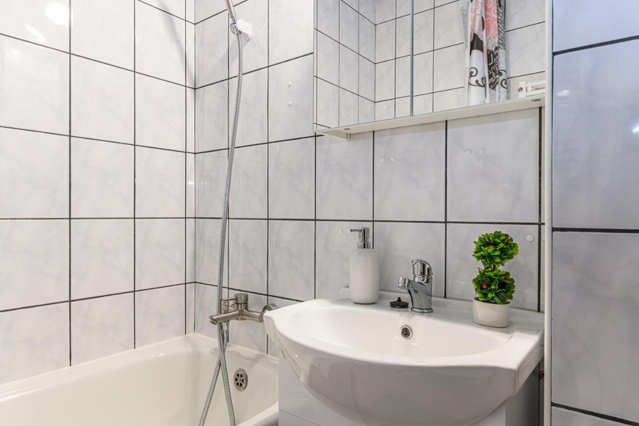Jad - Family - Studios - Soarelui 8 Brašov Exteriér fotografie